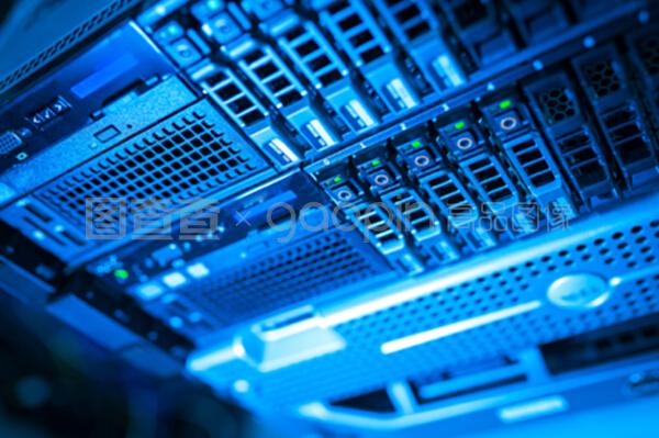 網絡服務器與云計算裝備技術服務 驅動數字化轉型的核心力量